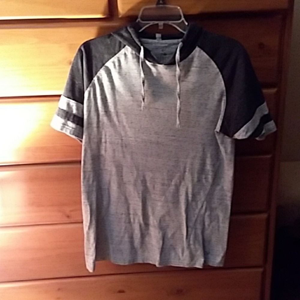 Short sleve hoodie